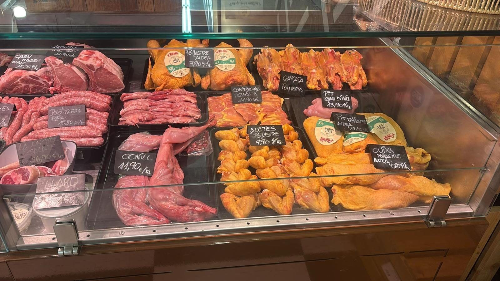 Vitrina de pollastre i conill